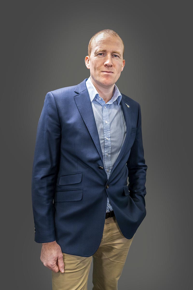 Dr James Murphy